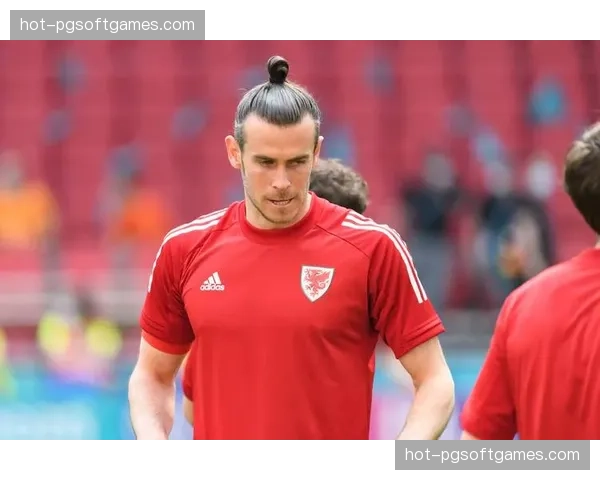 威尔士佩奇依赖贝尔接班人 进攻创造力不足问题考验阵型调整与人员配置